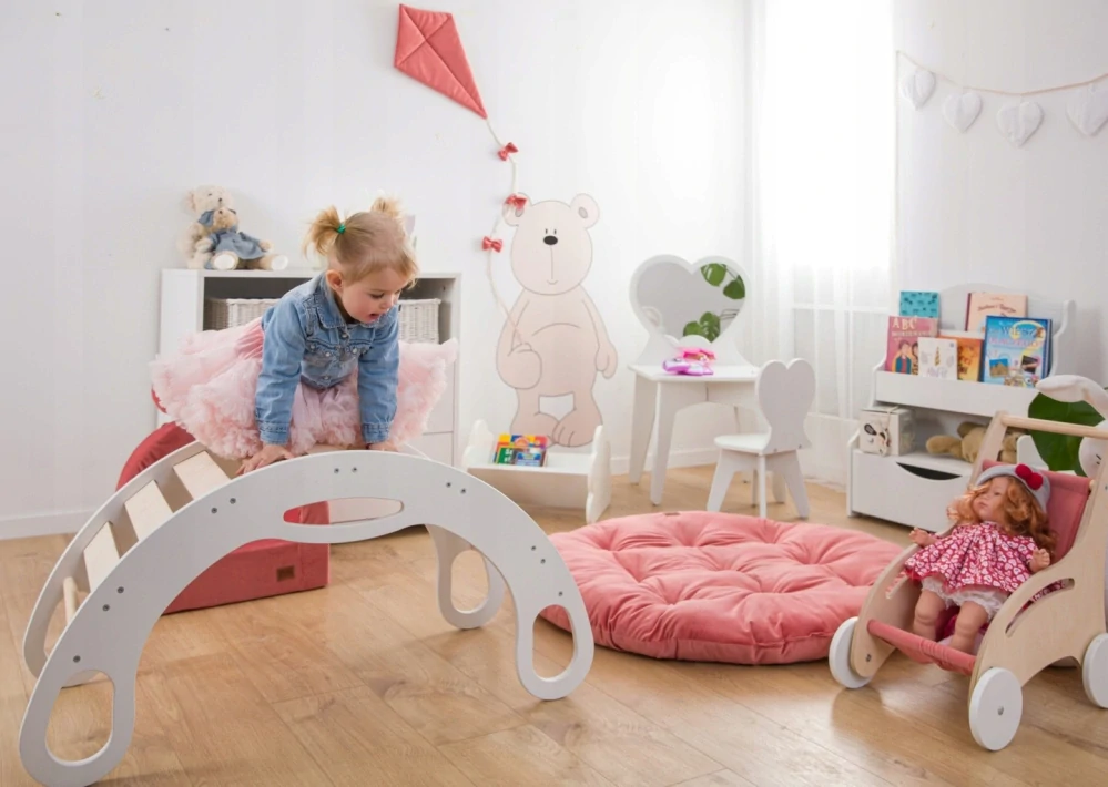 Montessori houpačka bílá 85