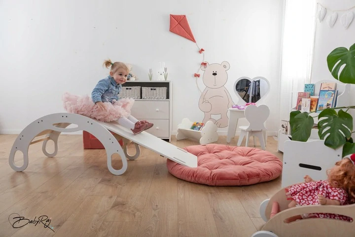 Set montessori houpačka bílá a klouzačkačka